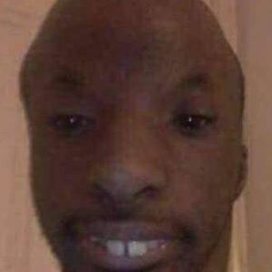 Meet your Posher, Moises